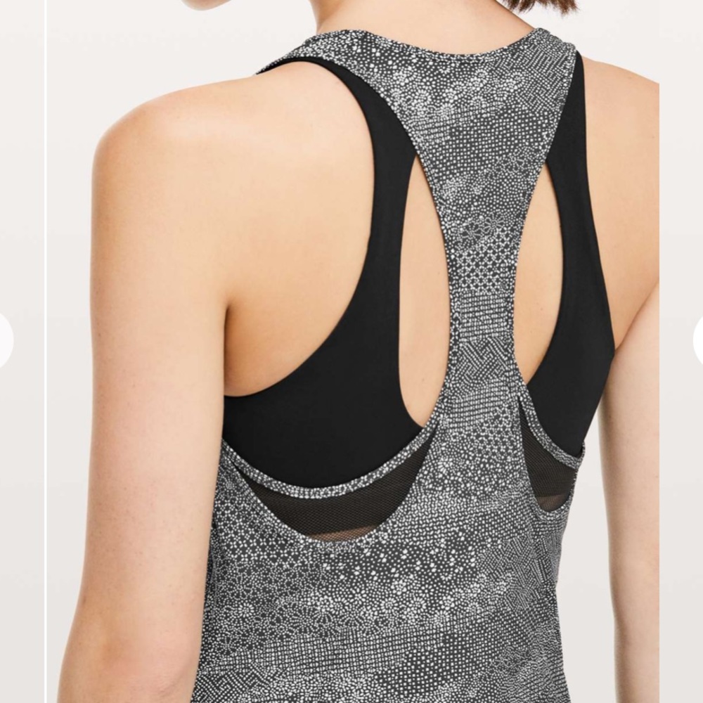 Lululemon Cross Conditioning 2-in-1 Tank (B/C Cup)